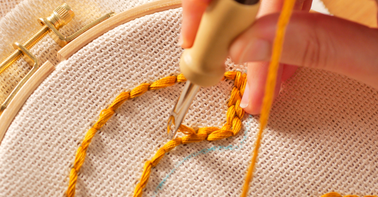 Punch Needle for Beginners: Materials, Techniques and First Steps